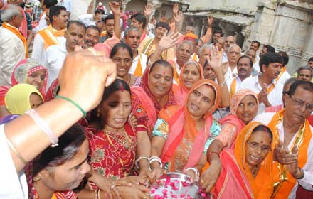 गंगोदभव के जल से महाकाल का जलाभिषेक