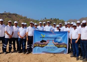 स्वयं के व्यवहार में बदलाव कर करें पर्यावरण सरंक्षण का संकल्प : मिश्रा