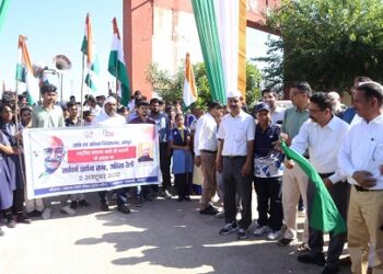 अहिंसा मार्च में उमड़ा उदयपुर