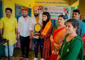 नीम फाउण्डेशन ने बच्चों में बांटी खुशियां