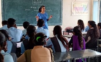 शिक्षा संबल की कक्षाओं से अवकाश में भी जुड़े हजारों विद्यार्थी