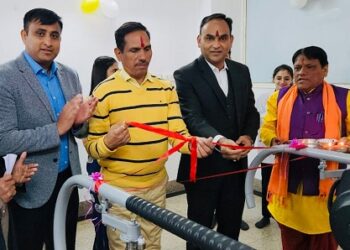 भारत की प्रथम ई-हेल्पर रॉबोटिक एक्सो स्केलेटन गेट थैरेपी मशीन का लोकार्पण’