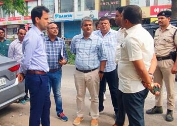 यूआईटी से पैसे लेकर अब निगम करेगा सफाई