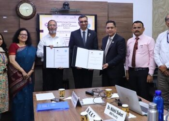 सीए के साथ-साथ पेसिफिक से बी. कॉम करना हुआ आसान