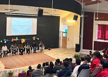 जिंक के ऊंची उड़ान के पूर्व छात्रों ने बताए अनुभव