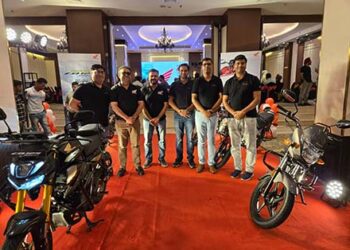 होण्डा की दो नयी मोटरसाईकिल सीबी 125 हार्नेट व शाइन डीएक्स 100 लान्च