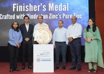 वेदांता जिंक सिटी हाफ मैराथन के लिए हिन्दुस्तान जिंक ने आधिकारिक मैराथन मेडल का किया अनावरण