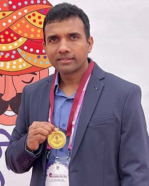 पीएमसीएच के ईएनटी विशेषज्ञ डॉ. शिव कौशिक को ‘यंग अचीवर‘ अवार्ड