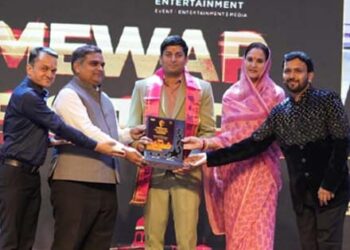लेकसिटी में मेवाड़ के सितारे अवॉर्ड शो