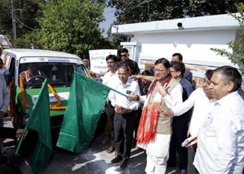 उत्तराखंड के 25 गाँवों के लिए मोबाइल हेल्थ वैन की शुरूआत