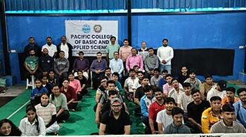 पाहेर के विज्ञान संकाय में अंतर महाविद्यालय बैडमिंटन व टेबल टेनिस प्रतियोगिता