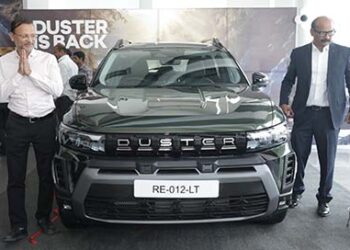 नई रिनॉल्ट डस्टर का उदयपुर में भव्य अनावरण, दिवाकर मोटर्स में उमड़ा उत्साह