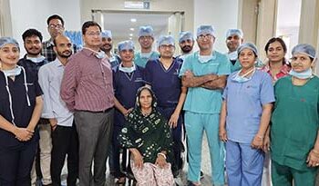 पीएमसीएच में 72 बर्षीय महिला की छाती से 18 सेमी का कैंसर ट्यूमर निकाल दिया जीवनदान