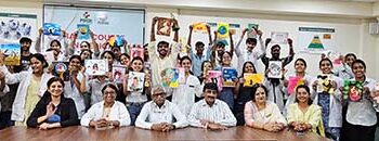 पेसिफिक मेडिकल में विद्यार्थियों ने रंगों और कला के जरिए मां के प्रति जताया प्रेम